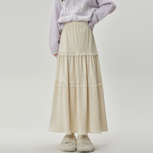 กระโปรงทรงเอเอวสูงสไตล์เค้กผ้ากำมะหยี่แต่งขอบลูกไม้ยาวปานกลาง ฤดูใบไม้ร่วง 2024 กระโปรงทรงเอทรงเอสำหรับผู้หญิง ชุดทำงาน แฟชั่นเกาหลี