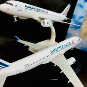 MÁY BAY AIRBUS A320-200 HÃNG HÀNG KHÔNG PHÁP "AIR FRANCE" TỈ LỆ 1:400 (20CM) SƠN TĨNH ĐIỆN LOẠI 1 CAO CẤP FULLBOX