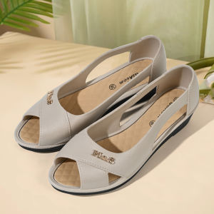 Comfortable Fish Mouth Mom Shoes Summer New Soft Bottom Slope Heel Hollow out Fashionable Sandals for Women Daily Wear