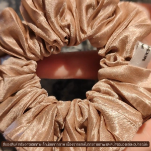 Scrunchie ยางรัดผมโดนัท ผ้าซาติน (Size: Large) | Berry Moon House