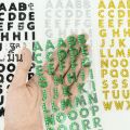 1/3Pcs Glitter A-Z ตัวอักษรตัวอักษรสติกเกอร์ Scrapbooking เครื่องเขียนอุปกรณ์โรงเรียนสีดํา/ทอง/เงิน/สีแดง/สีฟ้า/สีชมพู/สีม่วง/สีเขียว. 
