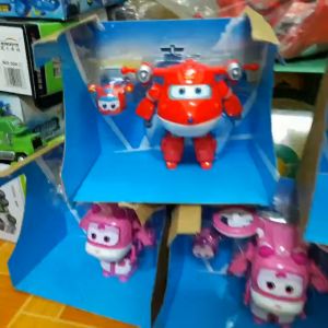 Bộ đồ chơi trẻ em super wings mô hình máy bay và thú cưng Astra  Dizzy Lốc Xoáy Donnie thông minh  và thú cưng (1 sản phẩm)