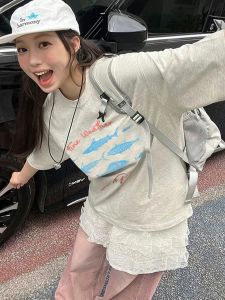 American Retro Fish Pattern Print Short Sleeve Womens T-shirt Summer New Trend Brand Grey Pure Cotton College Style Couple Half Sleeve