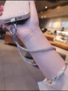 Mobile Phone Chain Lanyard Wrist Strap Women Hand-Held Chain Long Tali Hiasan Phone Case Lanyard Key Diamond Pendant