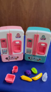 English version Pretend Play Mini Fridge Refrigerator toy Children Toy (BASIC VERSION)