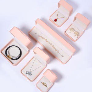 Pink PU Leather Jewelry Box Wedding Ring Earrings Holder Necklace Bracelet Pendant Organizer Jewelry Gift Packaging Case Box