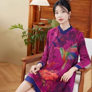Retro Chinese Style Floral Print Maxi Dress with Button Detailing Slimming Belly Covering Trendy Skirt for Women over 40