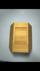 โกศสัตว์เลี้ยงแบบหกเหลี่ยม สำหรับสัตว์เลี้ยงทุกชนิด โกศเก็บกระดูกสัตว์สัตว์เลี้ยงทุกชนิด จัดส่งรวดเร็ว สั่งทำรูปได้ หมา แมว