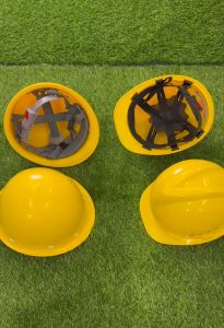 หมวกเซฟตี้ หมวกนิรภัย หมวกกันกระแทก หมวกก่อสร้าง หมวก safety helmet พร้อมสายรัดคาง น้ำหนักเบา แข็งแรง ทนทาน หมวกวิศวะ