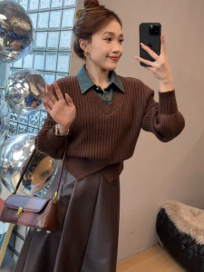 Bộ Đồ Hai Mảnh Thời Trang Thu Đông Dệt Kim Denim Váy Da Nửa Thân Phong Cách Hàn Quốc Mới 2025 Bộ Đồ Hai Mảnh