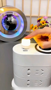 【 Free Gift 】Mini USB LED Night Light Lamps store Each package will only be given one as a gift ! The quantity is limited first come first served