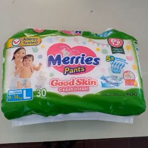 Merries Good Skin Pants popok bayi sekali pakai L30