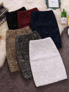 กระโปรงสั้นทรงเข้ารูปเอวสูงประดับเลื่อมสไตล์เกาหลีสำหรับฤดูใบไม้ร่วงและฤดูหนาว กางเกงยีนส์ทรงเข้ารูปเอวสูงแบบสวมหัว