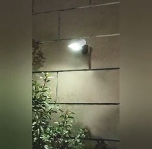 2Pcs Đèn Năng Lượng Mặt Trời Giả Camera Chống Trộm Đèn Led Sân Vườn Vinsun Solar Light Đèn Cảm Biến Chuyển Động