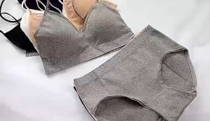 Onefashionmall Bra Set BH+CD Wanita 1 Set Pakaian Dalam BH Busa Celana Dalam Polos Murah Untuk Berenang Yoga Gym Lari BR076