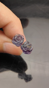 ต่างหูพลอยฟลูออไรด์ หรือ ฟลูออไรต์ (Fluorite) ตัวเรือนเงินแท้92.5%ชุบทองคำขาว พลอยแท้มีใบรับประกันจากทางร้าน