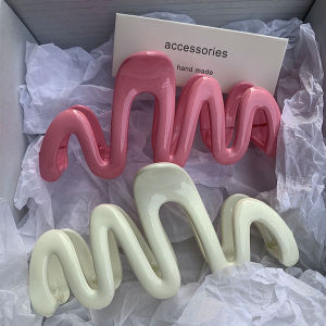 🔥🔥Roman Holiday Advanced Sense Wave Hair Claw Clip Large Size Wave Grab Clip Hairpin Sweet Girls Dopamine Shark Hair Clip Women Hair Accessory