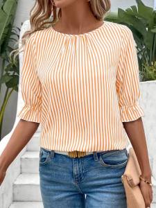 Women’s fashion stripe button design on the back exquisite and elegant versatile blouse.