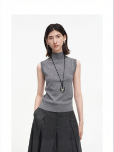 Wool Blend Fitted Knitted Vest