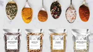 ลูกกระวาน 50 กรัม ตราเสือบิน บรรจุถุงซิปล็อค กระวานเครื่องหอม ทำยาดม ทำสมุนไพร ประกอบอาหาร (Cardamom) (เต่าโข่วฮวง)