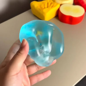 Schylling | Đồ Chơi Bóp Bóng Pha Lê Mềm Dẻo Có Thể Nặn Giúp Giảm Căng Thẳng Đồ Chơi Cảm Giác Mềm Mại Dành Cho Người Lo Âu ADHD Tự Kỷ Phù Hợp Cho Trẻ Em Và Người Lớn