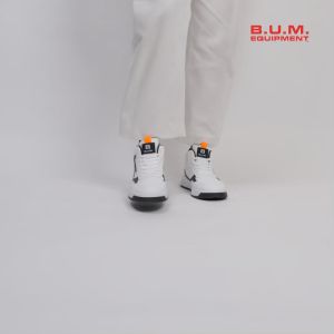 BUM Equipment Kasut Lelaki BM99231 / BM99232 Warna Hitam / Warna Putih - Mens Shoes Black / White - Kasut Sukan / Kasut Sneaker Lelaki