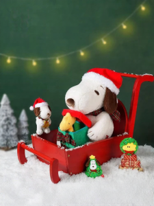 M&G SHOP | Snoopy Limited Edition Plush Figure