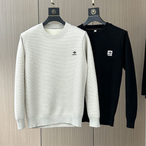 เสื้อสเวตเตอร์คอปกกลมหนาสำหรับผู้ชายในฤดูหนาว เสื้อชั้นในแบบสวมหัว ทรงเข้ารูป แขนยาว สวมใส่สบาย โพลีเอสเตอร์ 100%