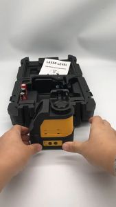 เลเซอร์วัดระดับกากบาท รุ่น DW088K