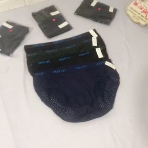 Quần Lót Nam Chéo Muji Lưới Nhật Thông Hơi Thoáng Khí Kháng Khuẩn Cực Mát You&Me Bra - 1603