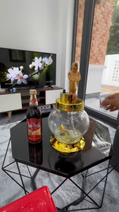 Bình Rót Rượu Chú Tiểu Tự Động 2.7L – Thủy Tinh Sang Trọng – Pin Sạc