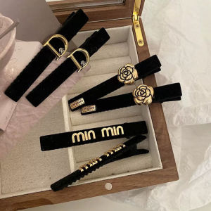 Fashion Angel Girl Korea Letter M Black Hairpin For Women Vintage Pearl Camellia Flower Duck Mouth Clip For Student Birthday Gift