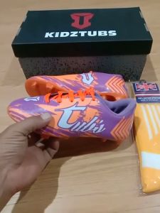 KIDZTUBS Sepatu Bola Anak Paket Komplit Sepatu Bola Tas Skin Deker Kaos Kaki Usia 6-10 Tahun Size 28 29 30 31 32 33 34 35 36 37 KDZ1154122224