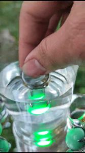 Free Bublewrap. Cincin Viral Hijau Jambrud Menyala Ring Titanium Bisa Menyala Didalam Air. Batu Akik Sulap Hijau Jambrud Biru Safir Merah Delima bisa Menyala Dalam Air untuk Sulap Gimick.