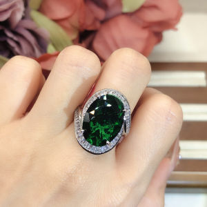 Vintage Green Emerald Ring Womens Style Artificial Natural Zambia Green Diamond Rings Fashion Jewelry Accessories