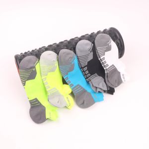 Thin Men and Women Quick-Drying Breathable Mesh Seamless High Elastic Low Top Socks Neutral Socks for Running Couple Ear Boat Socks