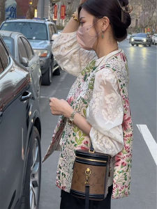 เสื้อกั๊กแขนกุดสไตล์จีนใหม่สำหรับผู้หญิง เสื้อคลุมกันหนาวแบบสวมหัว ทรงหลวม แขนยาว ปกติ ปิดด้วยกระดุม ลายดอกไม้