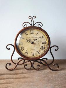 Silent and Attractive Desk Clock Desktop Decorative Piece Student and Household Use