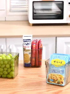 Transparent Multi-purpose Refrigerator Storage Basket Fresh Fruit and Vegetable Storage Box