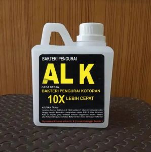 Bakteri Pengurai AL K dapat menghilangkan bau dan virus serta gurem pada kandang ternak