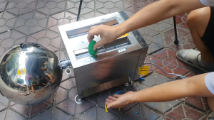 Máy làm viên hạt trân châu  máy tạo viên tròn . Máy làm viên nghệ mật ong bán tự động inox 304