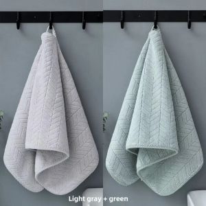 Defasilk | Soft Absorbent Bath Towel