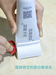 Transparent Anti-skid Floor Sticker Anti Slip Sticker Shower Stickers Adhesive Tape Stripe Bathroom Kitchen Safety Strip