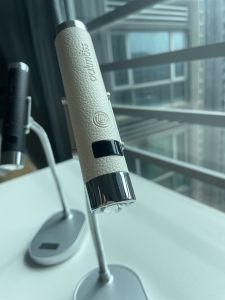 Oakmoss 5W Lens AI Smart Sensing Manicure Lamp Luxury Lychee Pattern Leather Magnetic Absorption Stand Handheld USB Charging