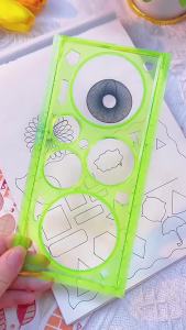 Multifunctional Hollow Geometric Spirograph Versatile Ruler Kaleidoscope Draw Template Paint Tool Art Stationery Creative Gift