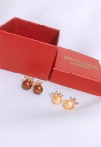 Terbaru Giwang Anting Tusuk Motif Daun Mutiara Air Tawar Warna Peach Putih Cokelat Bersertifikat