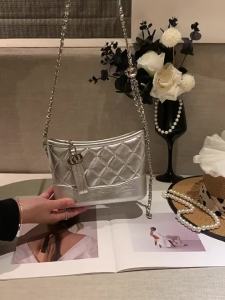 MY&FSNH | Stylish Elegance Versatile Quilted Bucket Bag