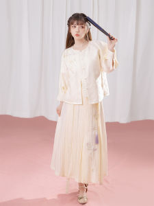 New Autumn Winter Hanfu Elements Embroidered Raised Flower Design round Neck Three Pleated Skirt Traditional Chinese Style Womens Dress