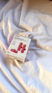 BOYA BY-V Pink Lapel Wireless Microphone Lavalier Microphone with Noise Cancellation Mini Mic for Vlogging Android iPhone USB-C Laptop Action Laptop YouTube TikTok