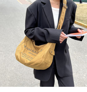 【coke】Simply Korean Letter Canvas Crossbody Bag Fashion Versatile College Student Tooling package Shoulder Tote Bag Men And Women Can Carry